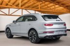 Thumbnail Photo 2 for 2021 Bentley Bentayga