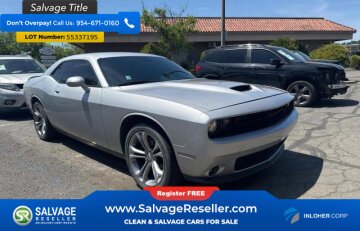 New 2021 Dodge Challenger SXT