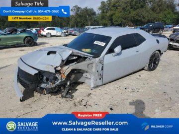 2021 Dodge Challenger SXT