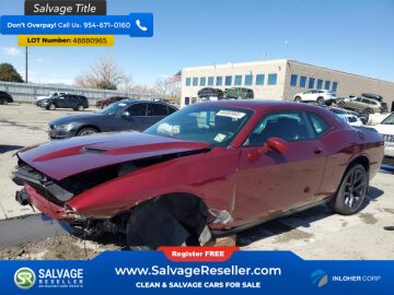 2021 Dodge Challenger SXT