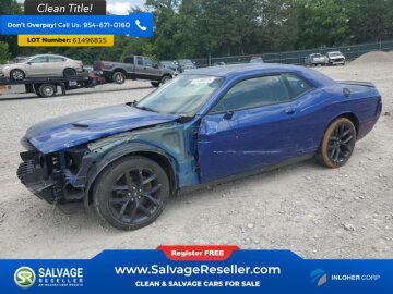 2021 Dodge Challenger SXT