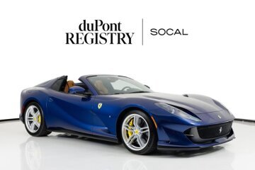 2021 Ferrari 812 GTS
