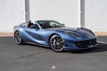 2021 Ferrari 812 GTS