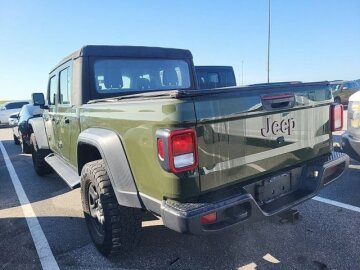 2021 Jeep Gladiator Sport