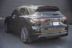 Thumbnail Photo 2 for 2021 Porsche Cayenne Turbo