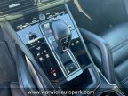 Thumbnail Photo 6 for 2021 Porsche Cayenne Turbo