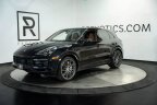 Thumbnail Photo 4 for 2021 Porsche Cayenne