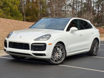 2021 Porsche Cayenne GTS Coupe
