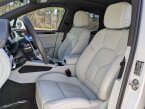 Thumbnail Photo 4 for 2021 Porsche Macan