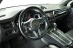 Thumbnail Photo 6 for 2021 Porsche Macan