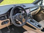 Thumbnail Photo 3 for 2021 Porsche Macan