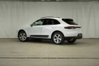Thumbnail Photo 2 for 2021 Porsche Macan