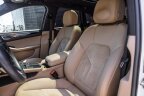 Thumbnail Photo 4 for 2021 Porsche Macan