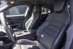 Thumbnail Photo 4 for 2021 Porsche Taycan