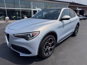 2022 Alfa Romeo Stelvio