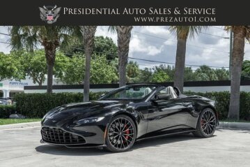 2022 Aston Martin V8 Vantage Roadster