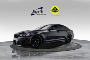 2022 BMW M5