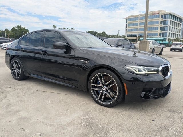 2022 BMW M5