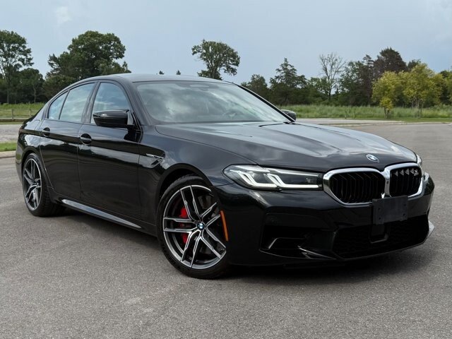 2022 BMW M5