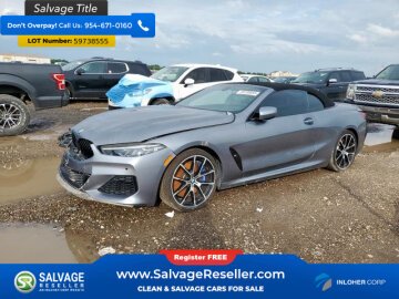 2022 BMW M8