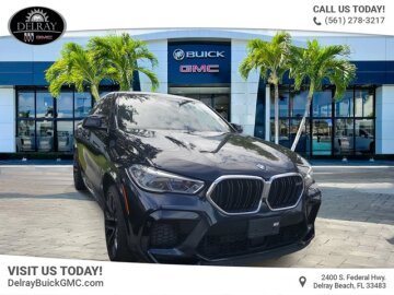 2022 BMW X6M