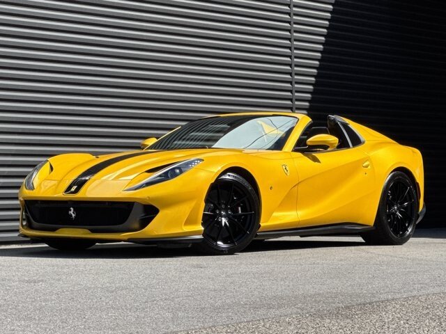 2022 Ferrari 812 GTS