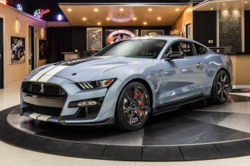 2022 Ford Mustang
