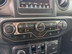 Thumbnail Photo 6 for 2022 Jeep Gladiator Sport