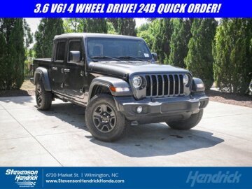 2022 Jeep Gladiator Sport