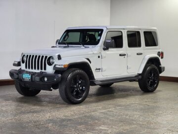 2022 Jeep Wrangler 4WD Unlimited Sahara