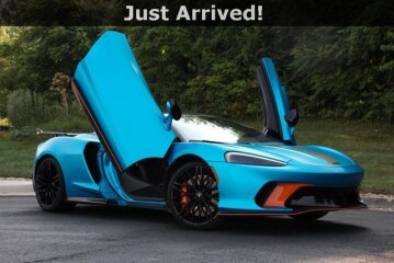 2022 McLaren GT