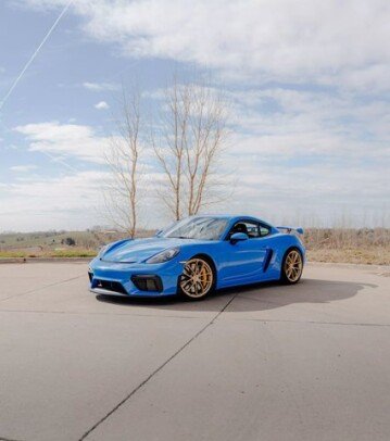 2022 Porsche 718 Cayman