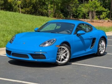 2022 Porsche 718 Cayman