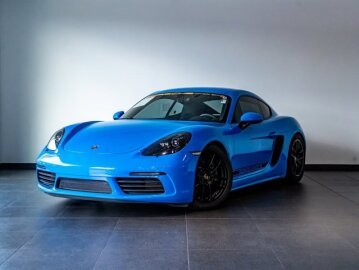 2022 Porsche 718 Cayman