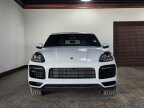 Thumbnail Photo 1 for 2022 Porsche Cayenne