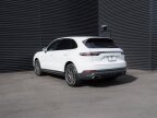 Thumbnail Photo 2 for 2022 Porsche Cayenne