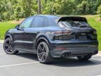 Thumbnail Photo 2 for 2022 Porsche Cayenne