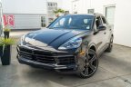 Thumbnail Photo 2 for 2022 Porsche Cayenne