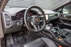 Thumbnail Photo 3 for 2022 Porsche Cayenne