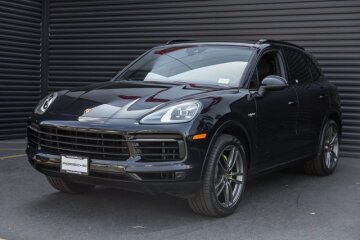 2022 Porsche Cayenne E-Hybrid