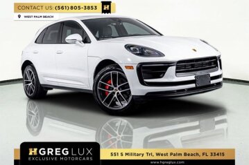 2022 Porsche Macan S