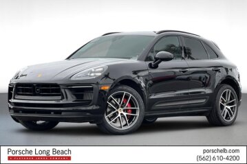 2022 Porsche Macan S