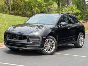 2022 Porsche Macan