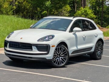 2022 Porsche Macan