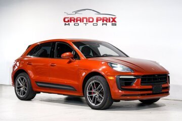 2022 Porsche Macan S