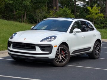 2022 Porsche Macan S