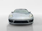 Thumbnail Photo 2 for 2022 Porsche Panamera