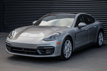 2022 Porsche Panamera