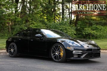 2022 Porsche Panamera Turbo S
