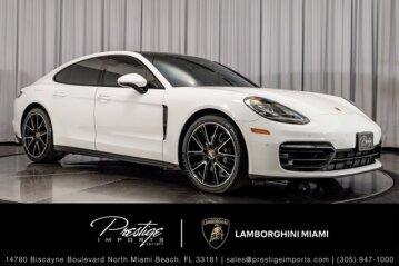 2022 Porsche Panamera